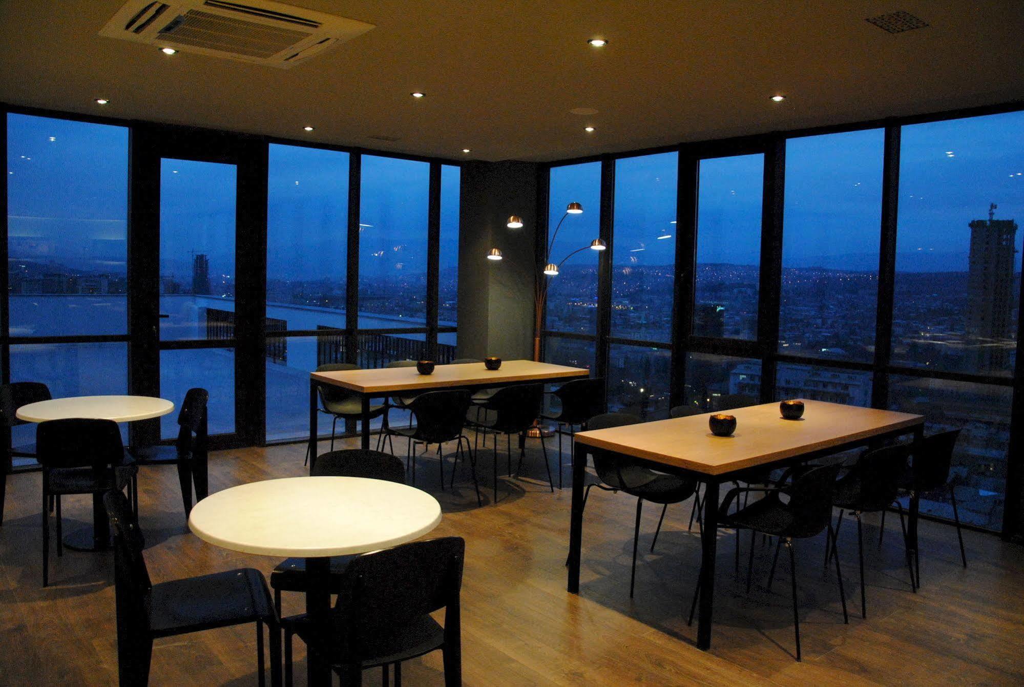 The Terrace Boutique Hotel Tbilisi Bagian luar foto