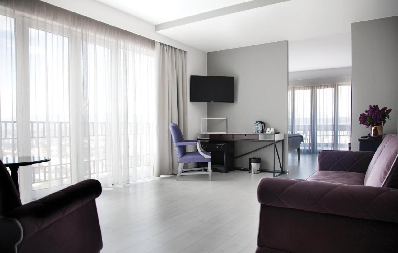 The Terrace Boutique Hotel Tbilisi Bagian luar foto